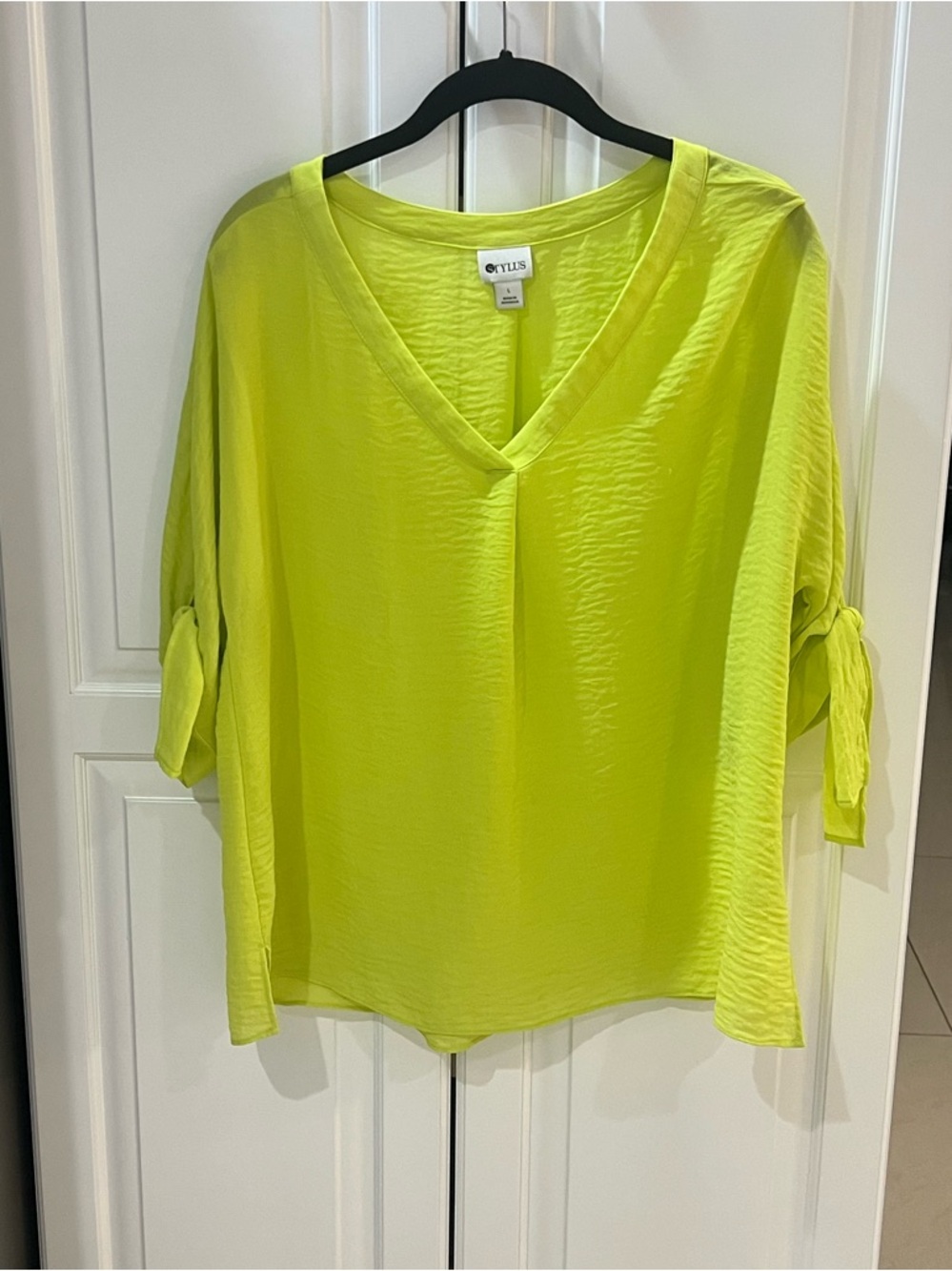 Stylus women’s Blouse size large
